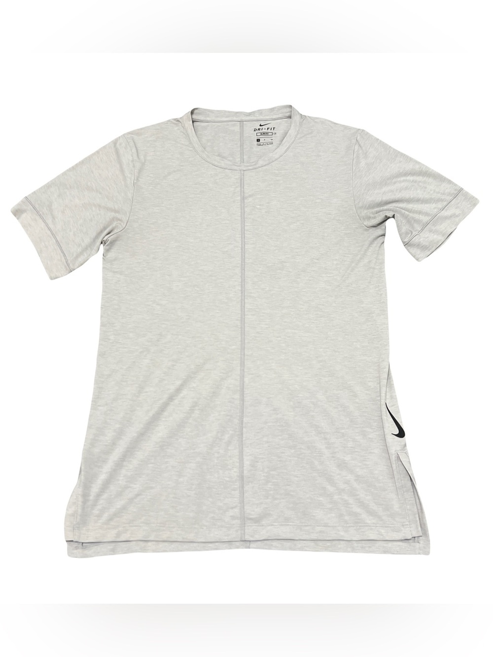 Nike Men’s Yoga Dri-FIT Slim Fit Short-Sleeve T-Shirt | Light Smoke Grey | Small
